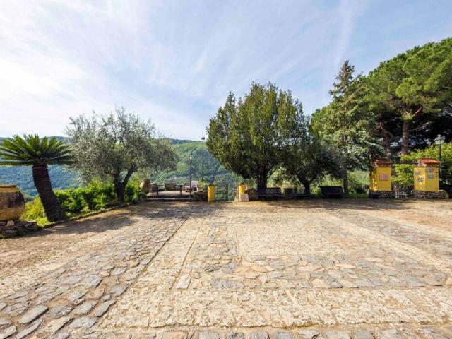 Villa in vendita Via Don Mario Scarrone, Finale Ligure, Savona, Liguria