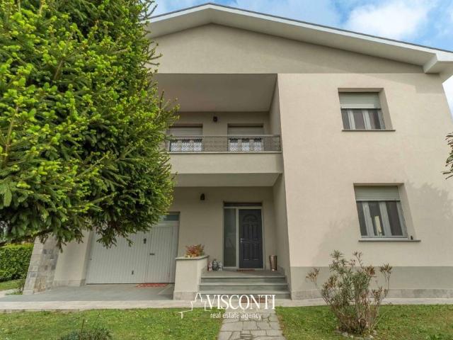 Villa in vendita Via Dossi, Cusago, Milano, Lombardia