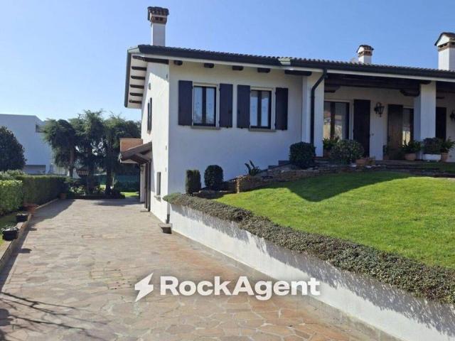 Villa in vendita Via Giovanni Pascoli, 2, Selvazzano Dentro, Padova, Veneto