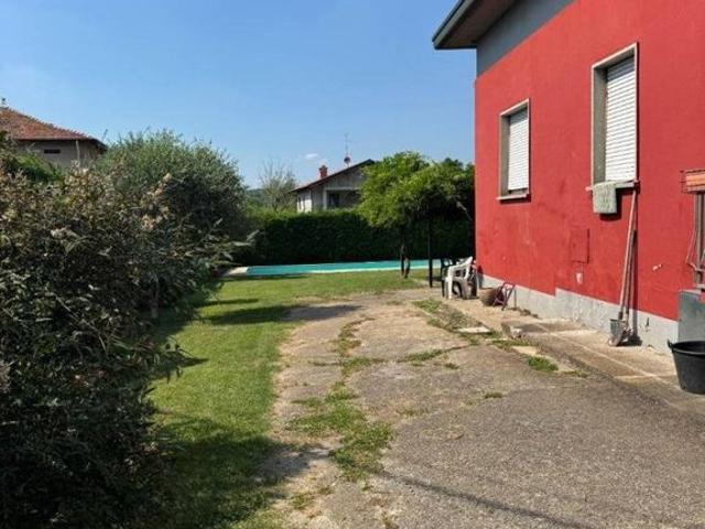 Villa in vendita Via Grigna, Vertemate con Minoprio, Lombardia