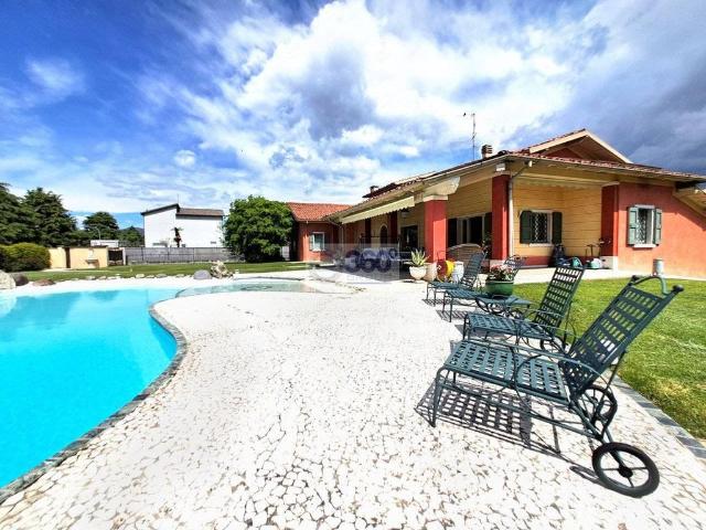 Esclusiva villa in vendita Via kennedy, Paderno Franciacorta, Lombardia