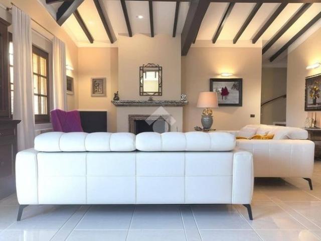Villa in vendita Via loreto, 42, Cenate di Sotto, Lombardia