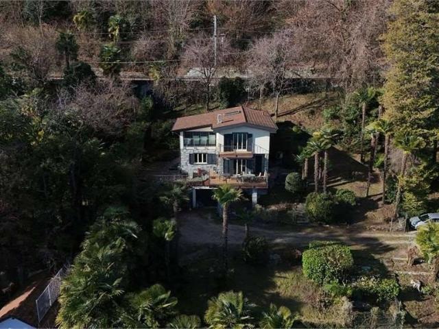 Villa in vendita Via nazionale Sempione, 71, Belgirate, Piemonte