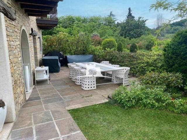 Villa in vendita Via Privata Masnada, 3, Mozzo, Bergamo, Lombardia