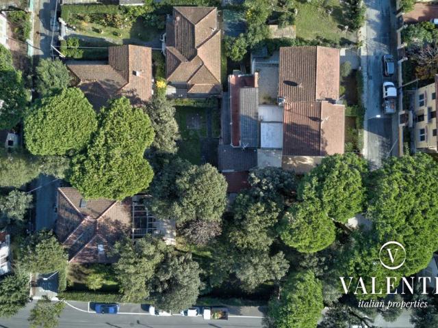 Villa in vendita Via Rosso di San Secondo, 1, Lido di Camaiore, Toscana