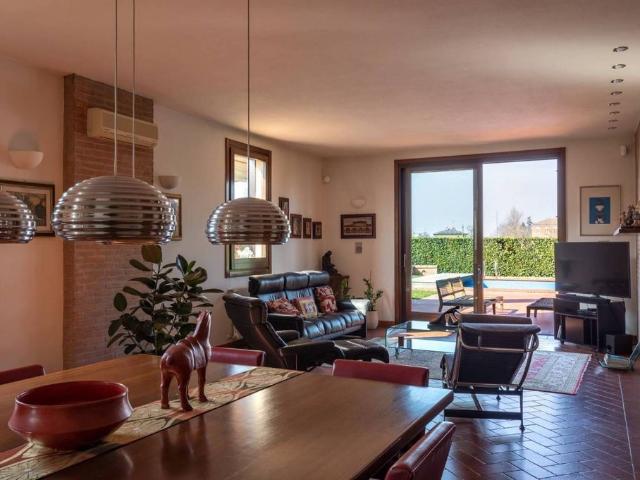 Villa in vendita Via Russo, San Lazzaro di Savena, Bologna, Emilia Romagna
