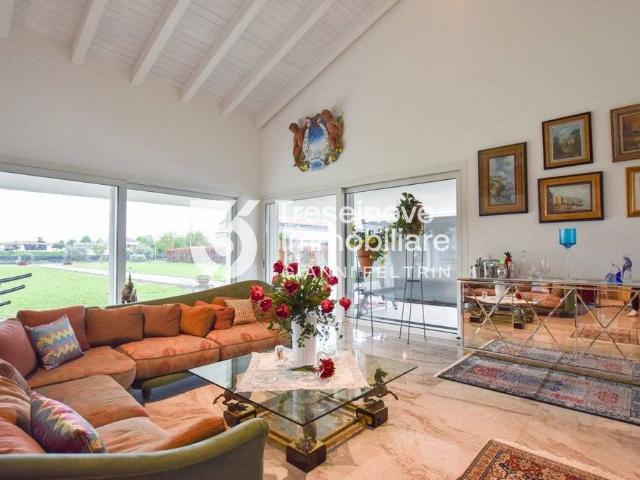 Villa in vendita Via Sant'Elena, Silea, Veneto