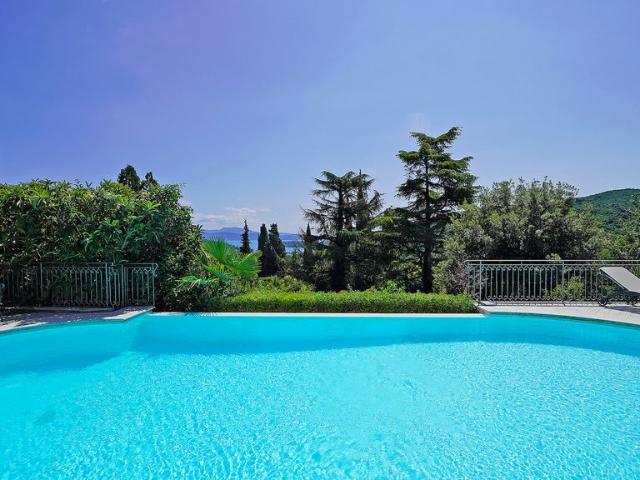 Villa di 550 mq in vendita Via Sant'Anna, 2, Salò, Lombardia