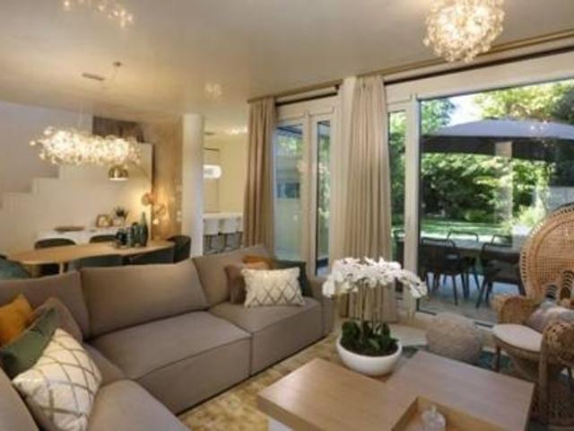 Villa in vendita Via Salvador Allende, Merate, Lecco, Lombardia