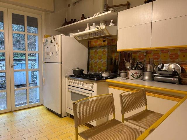 Villa in vendita Via Sassello, 12, Comerio, Varese, Lombardia