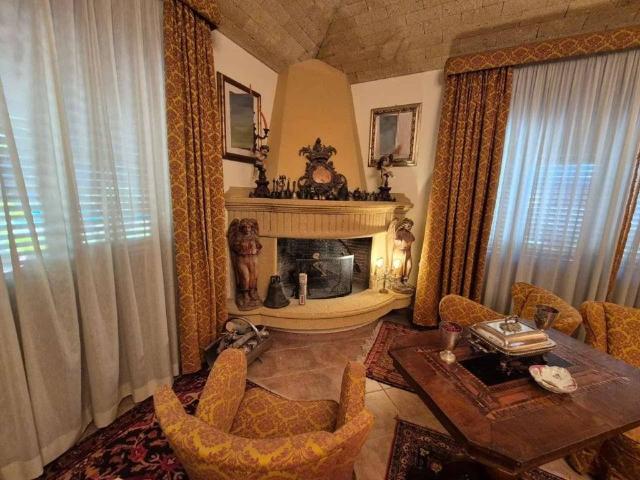 Villa in vendita viale Margherita di Savoia, Palermo, Sicilia