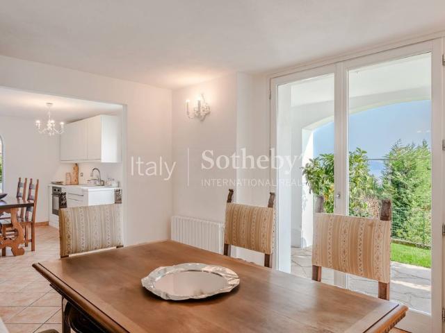 Villa in affitto mensile|Piemonte,Meina