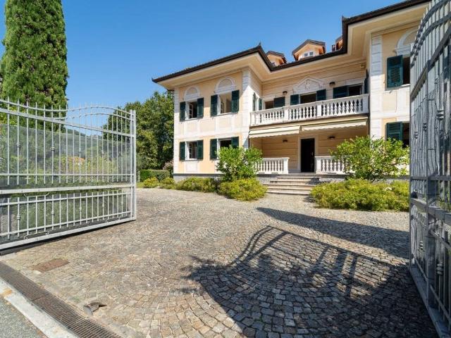 Villa in affitto a Cogorno via Bellagamba, 41, giardino privato, box, parzialmente arredato TrovaCasa