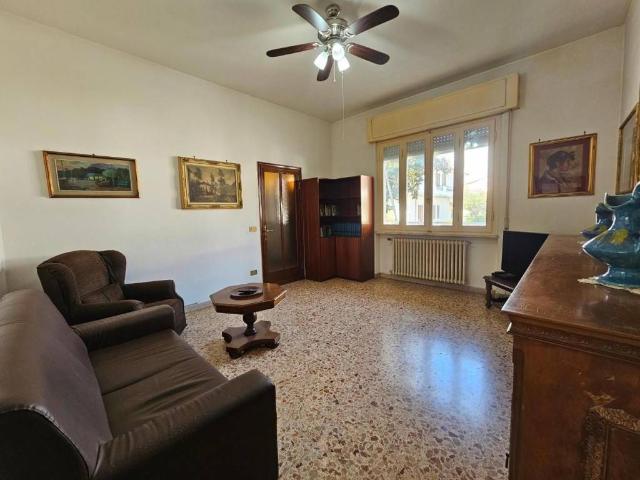 Villa in affitto a Collesalvetti LI