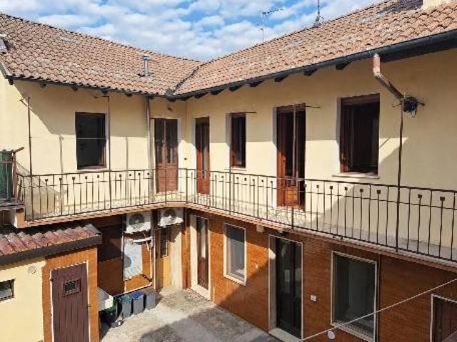 Villa in affitto a Confienza PV