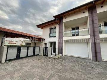 Villa in affitto a Costabissara VI
