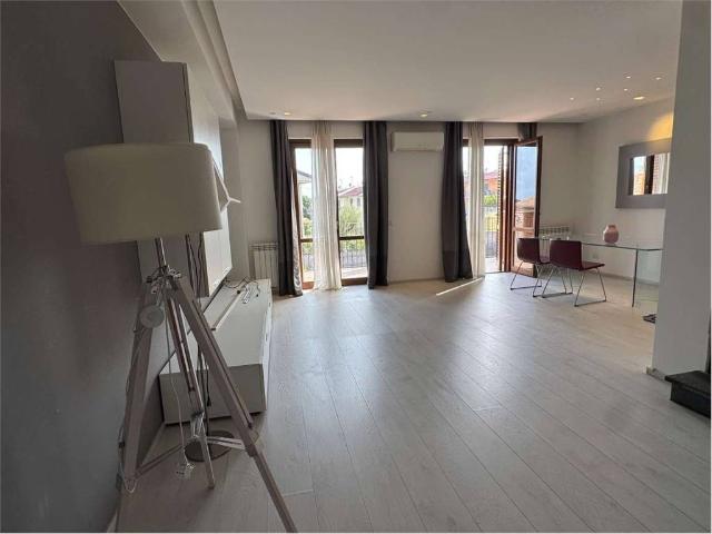 Villa in affitto a Catania CT