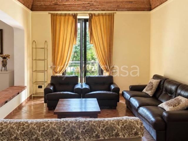 Villa in affitto a Caltignaga via San Bernardino, 6, arredato, giardino privato, box TrovaCasa