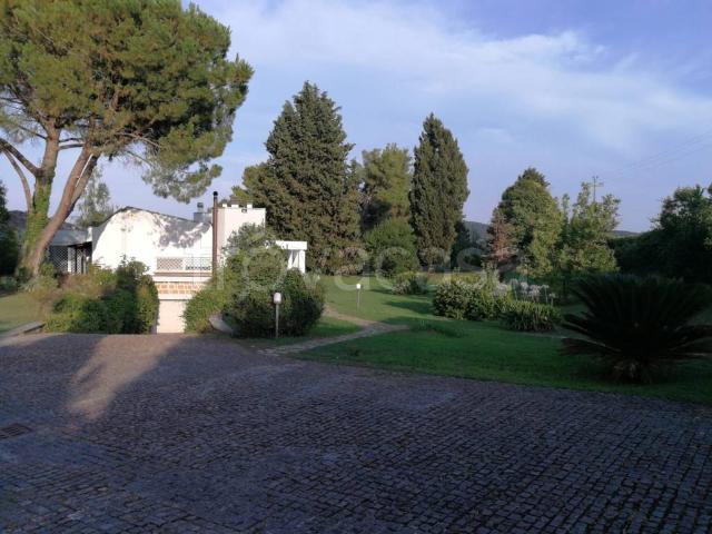 Villa in affitto a Campagnano di Roma strada della Bossetta, non arredato/vuoto, giardino privato, terrazzo TrovaCasa