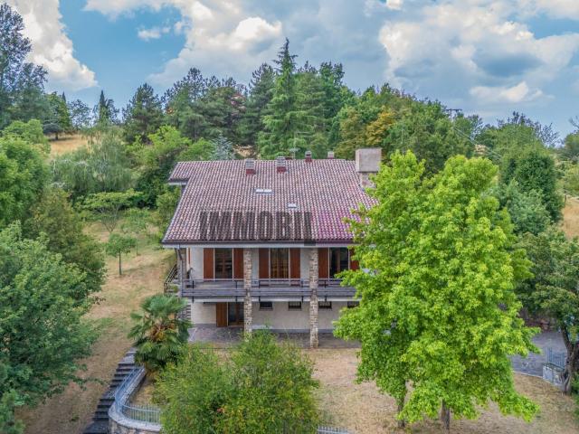 Villa in affitto a Canossa