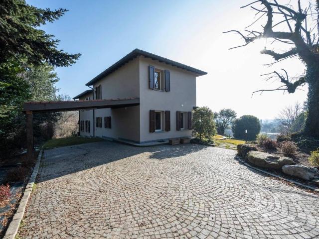 Villa in affitto a Cantello VA