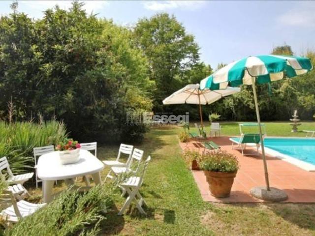 Villa in affitto a Capannori LU
