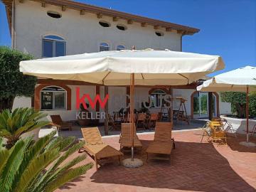 Villa in affitto a Capaccio Paestum via Vasca di Colmata, 48, arredato, giardino privato, terrazzo TrovaCasa