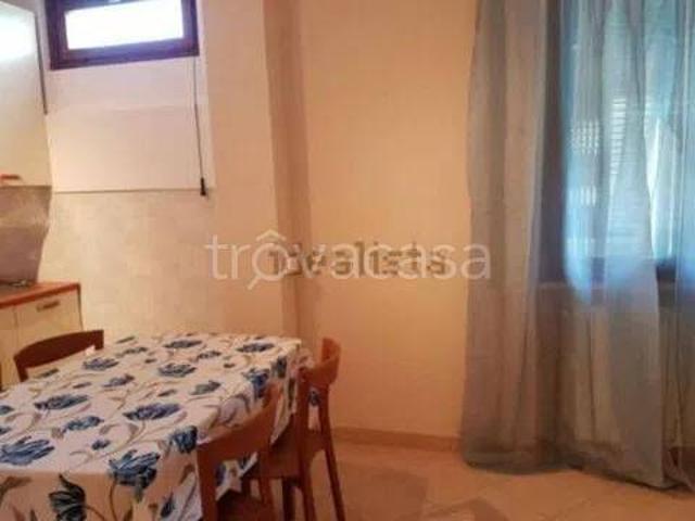 Villa in affitto a Carrara urb. Marina Di Carrara Marina Di Carrara, arredato, posto auto, box TrovaCasa