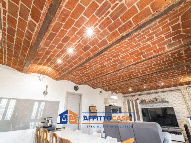 Villa in affitto a Casalgrasso vicolo Po, 3a, arredato, giardino privato, centrale TrovaCasa