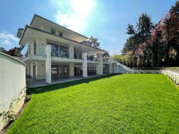 Villa in affitto a Casatenovo LC