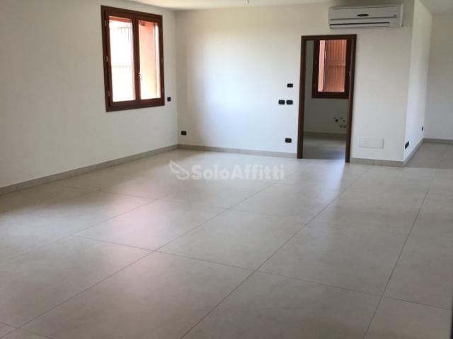 Villa in affitto a Castelfranco Emilia via Gaidello, non arredato/vuoto, giardino, box TrovaCasa