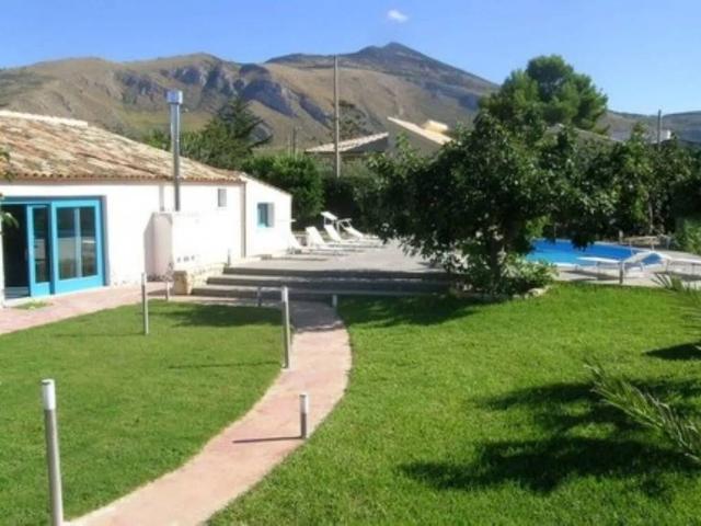 Villa in affitto a Castellammare del Golfo TP