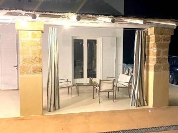 Villa in affitto a Castrignano del Capo contrada Salare, arredato, giardino privato, posto auto TrovaCasa