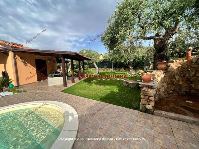 Villa in affitto a Cefalù via Capo Plaia, arredato, giardino privato, terrazzo TrovaCasa