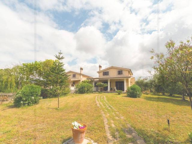 Villa in affitto a Cerveteri RM