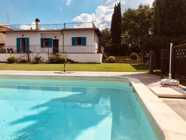 Villa in affitto a Cerveteri RM