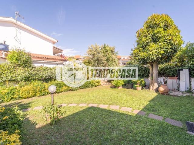 Villa in affitto a Cerveteri RM