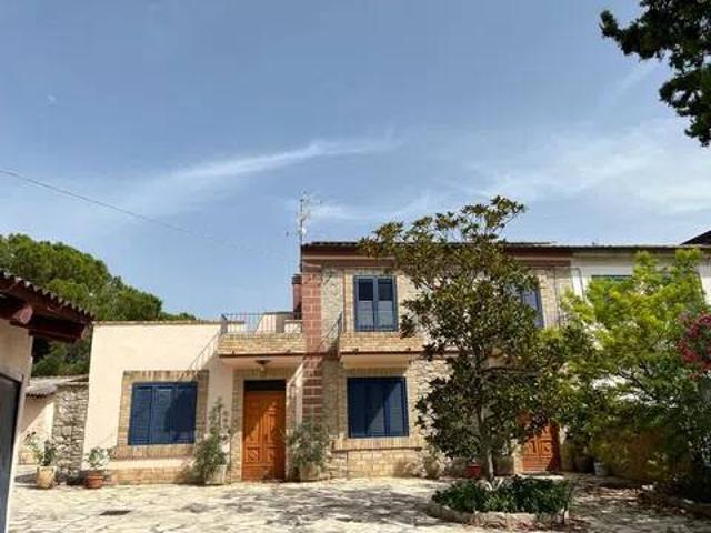 Villa in affitto a Cugnoli PE