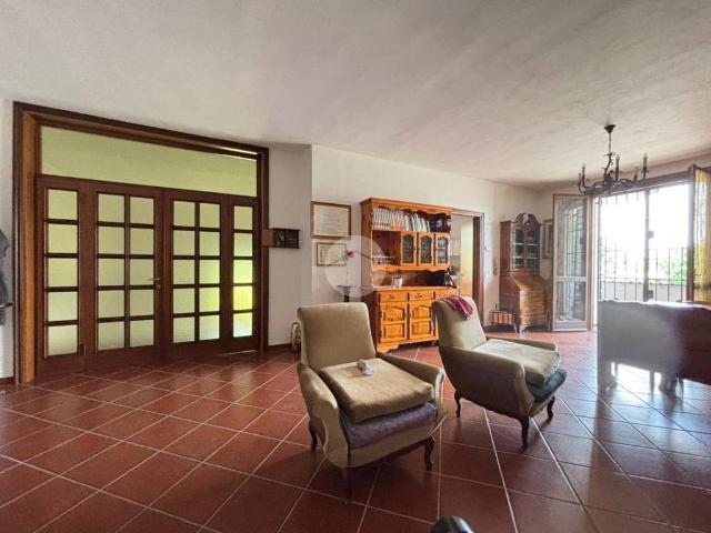 Villa in affitto a Curtatone MN