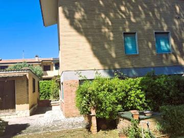 Villa in affitto a Anzio RM