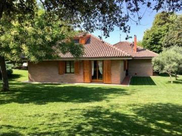 Villa in affitto a Ancona AN