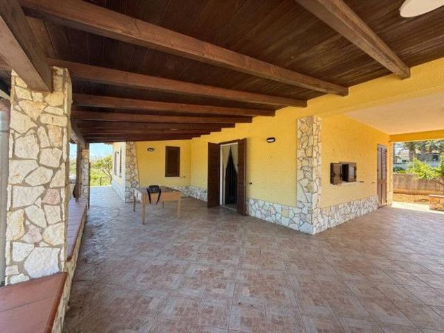 Villa in affitto a Alcamo