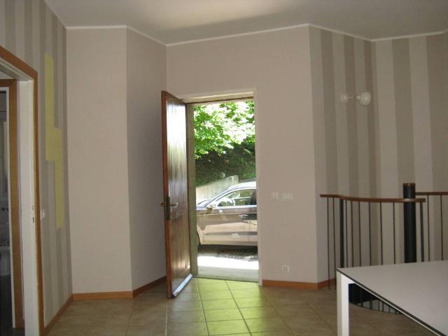 Villa in affitto a Almenno San Bartolomeo BG