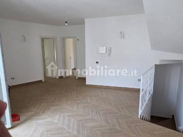 Villa in affitto a Aversa CE