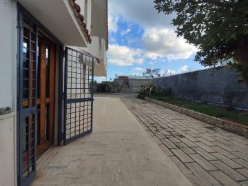 Bari, Bari Puglia, Puglia - Giardino, Parcheggio auto