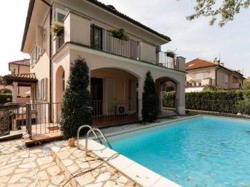 Basiglio, Pavia Lombardia, Lombardia - Piscina