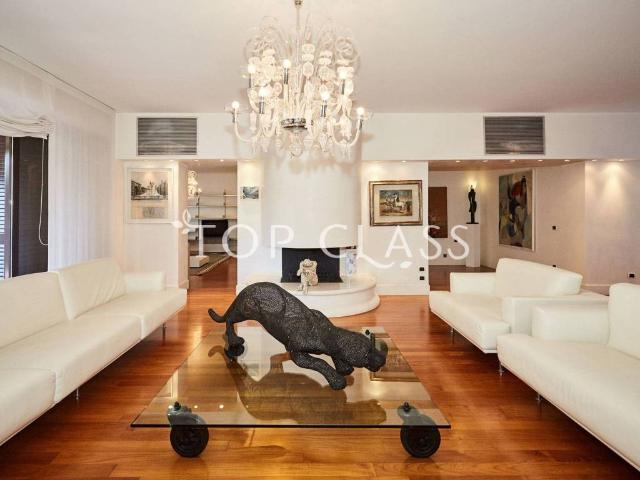 Villa in affitto a Basiglio via Antonio Vivaldi, non arredato/vuoto, giardino privato, box TrovaCasa