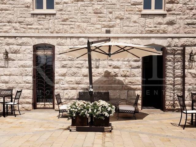 Villa in affitto a Bergamo scalinata Colle Aperto, non arredato/vuoto, giardino privato, box TrovaCasa