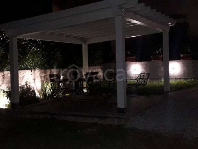Villa in affitto a Buti via Sarzanese Valdera, arredato, giardino privato, pannelli solari TrovaCasa