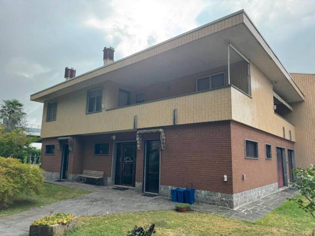 Villa in affitto a Galliate NO